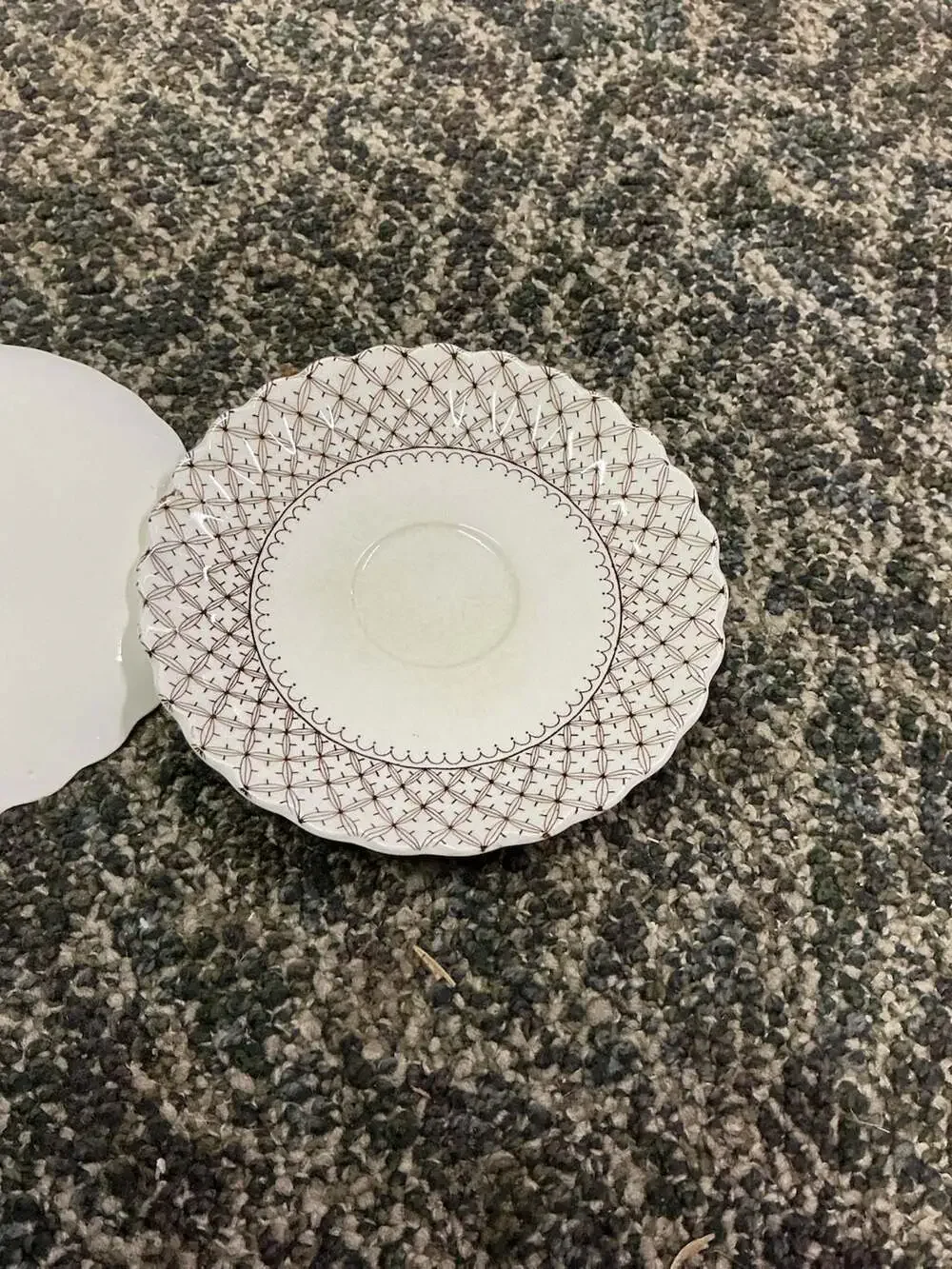 J & G Meakin England Classic White Brown Lattice Pattern Saucer